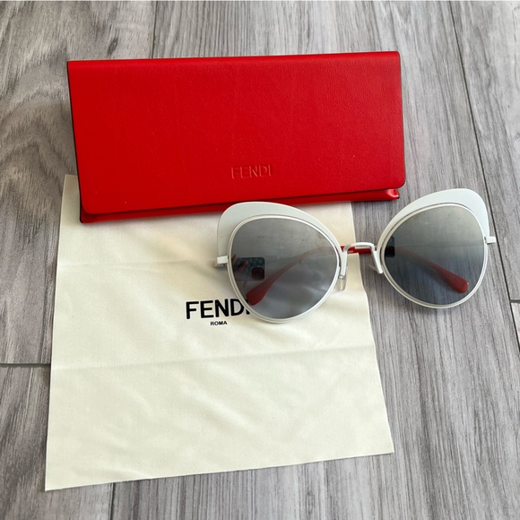 Fendi cat eye sunglasses - Picture 1 of 3